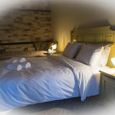 Evzin Hotel 3*