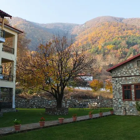 Hotel Evzin Káto Loutrákion