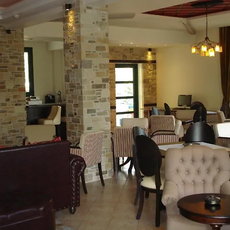 Evzin Hotel Káto Loutrákion