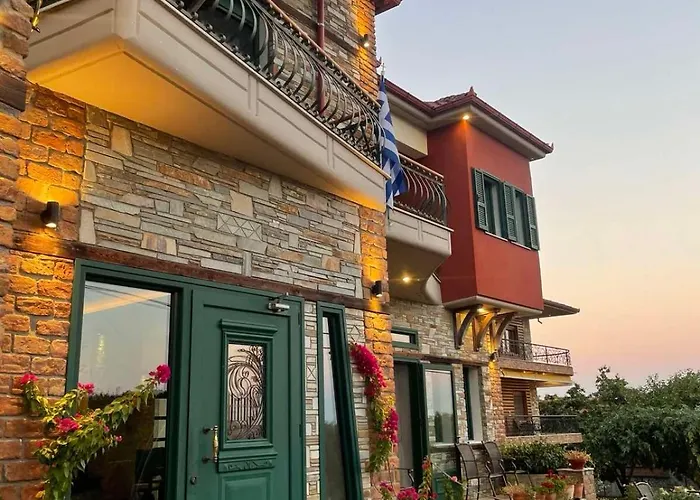 Evzin 3* Káto Loutrákion