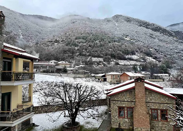 Evzin 3* Káto Loutrákion