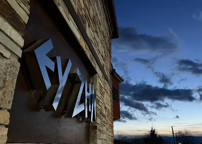 Evzin Hotel 3*