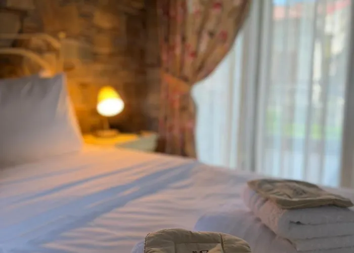 Evzin Káto Loutrákion