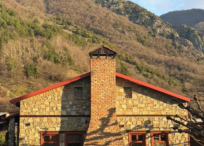 Hotel Evzin 3*
