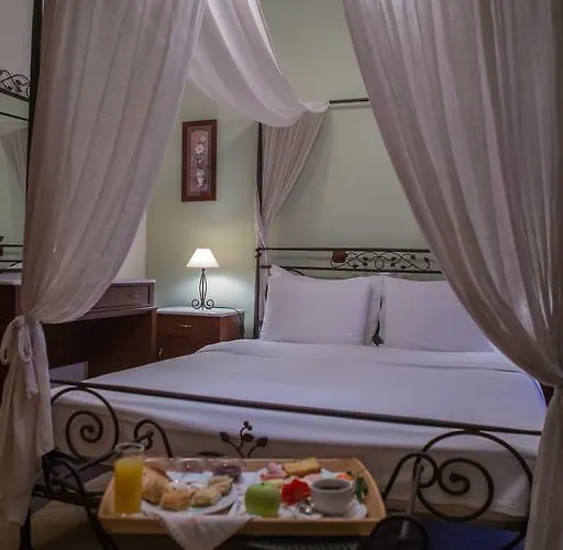 Evzin Otel Káto Loutrákion